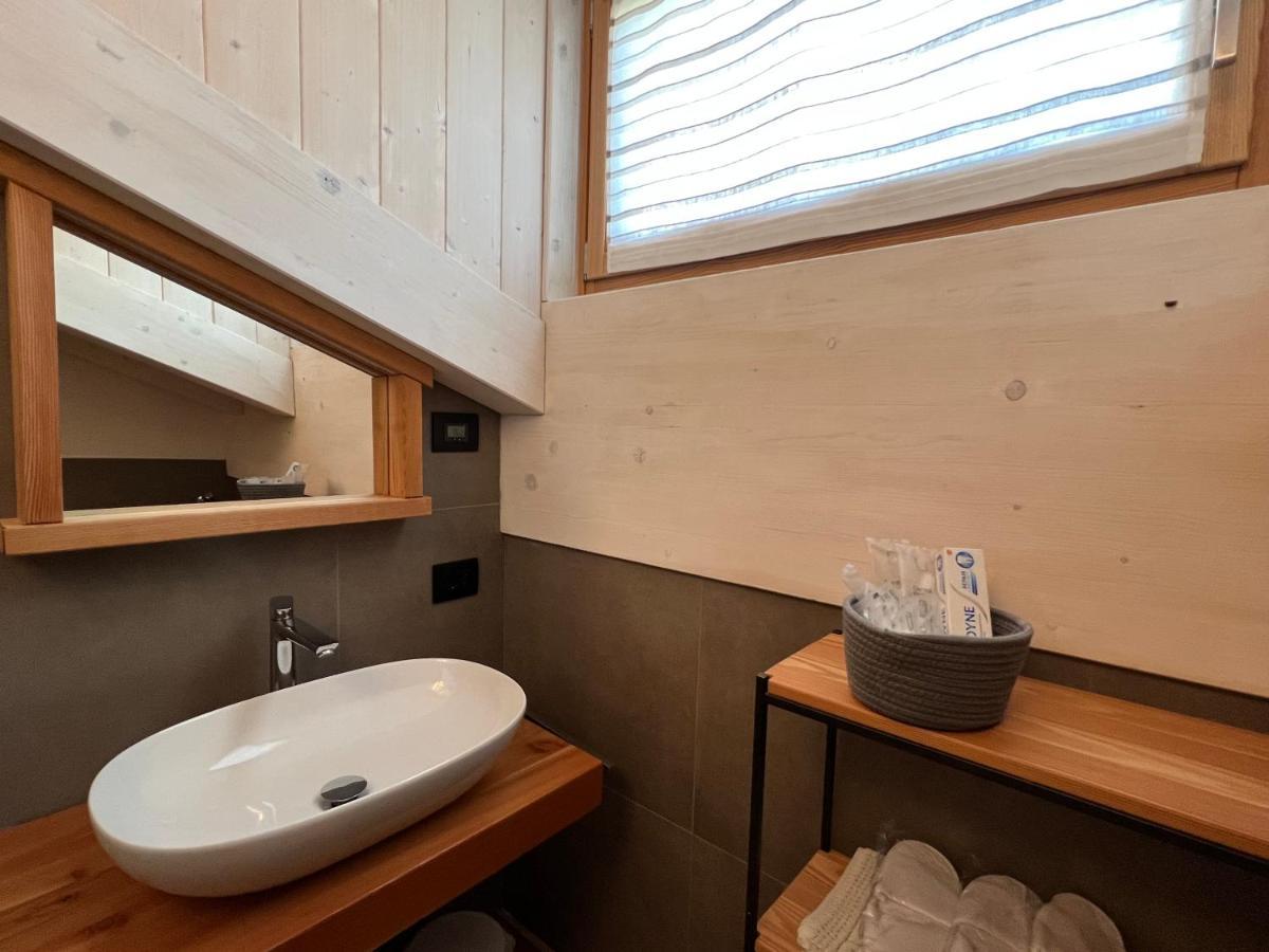 Camelot Luxury Horses Apartment *
